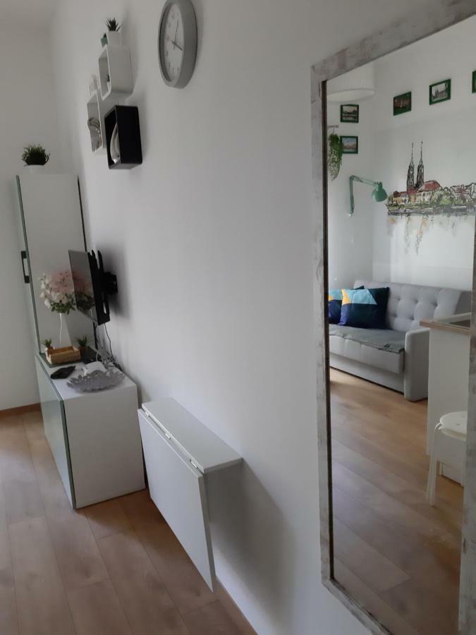 Apartament Nad Stara Odra Breslau Exterior foto